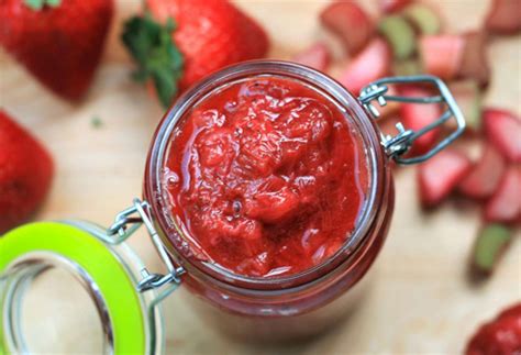 STRAWBERRY RHUBARB SAUCE Brenda Gantt