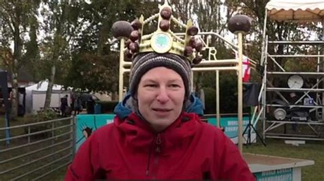 World Conker Champions 2018 Crowned In Northamptonshire BBC News