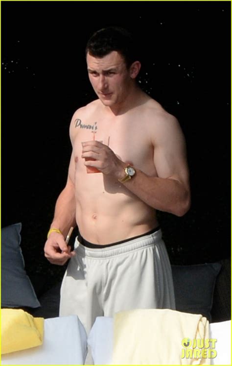 Shirtless Johnny Manziel Makes Out with His Girlfriend in Miami: Photo ...