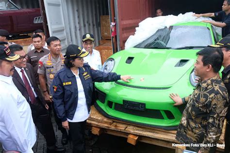 Begini Cara Bea Cukai Ungkap Penyelundupan Mobil Dan Motor Mewah Olx News