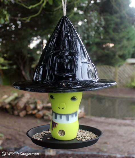 Halloween witches hat bird feeder - WildlifeGadgetman.com