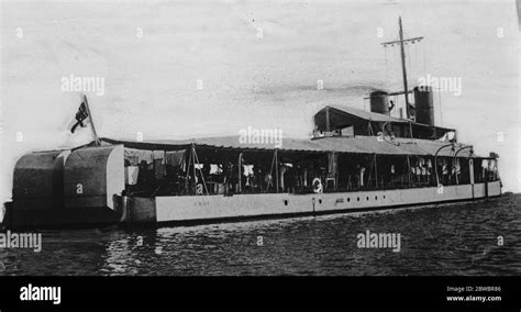 Gunboat River Fotos Und Bildmaterial In Hoher Auflösung Alamy