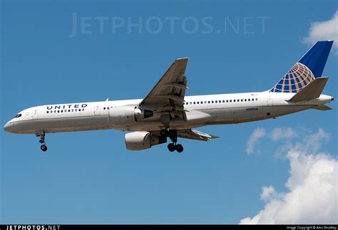 N Ua Boeing United Airlines Alex Brodkey Jetphotos