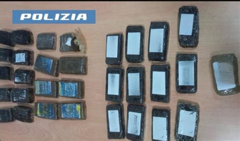 In Casa Con Circa Kg Di Droga Arrestato Dalla Polizia