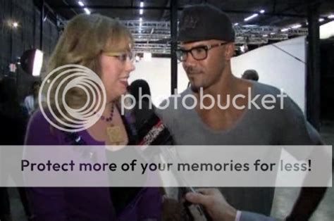 Loving Moore: SHEMAR MOORE/Kirsten Vangsness ~ Red Carpet Interview