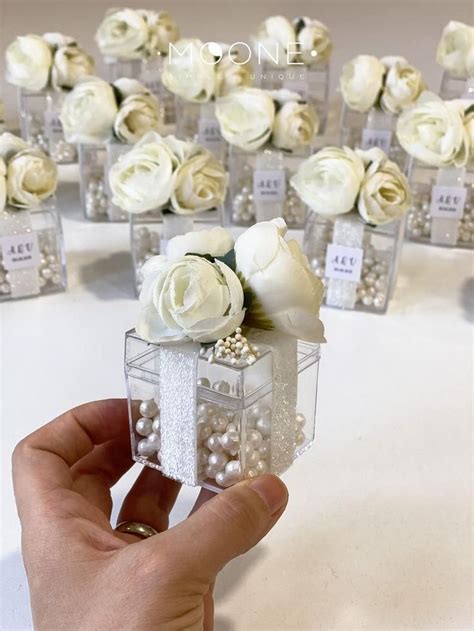 5pcs Wedding Favors For Guests Wedding Favor Boxes Cube White Favors