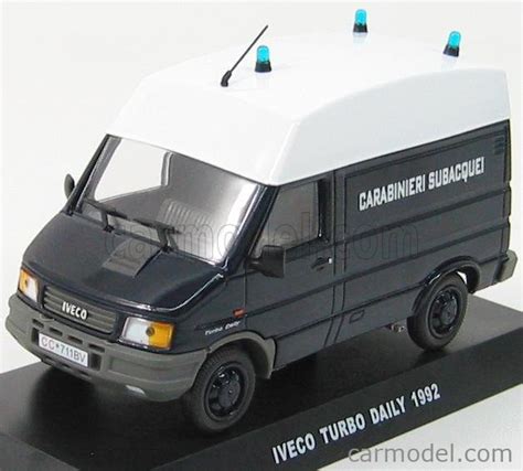 EDICOLA C007 Scale 1 43 IVECO FIAT DAILY TURBO VAN CARABINIERI