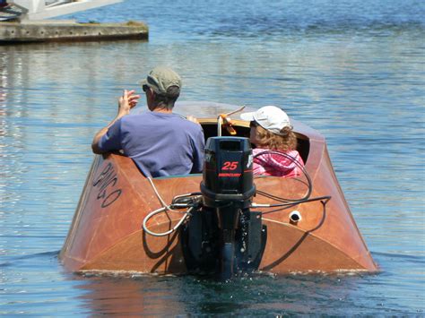 wooden-speedboat-38mph | Boat Design Net