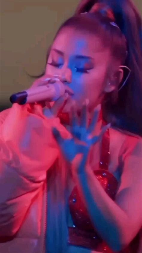 everytime (swt live) - ariana grande | Fotos de ariana, Foto, Canciones