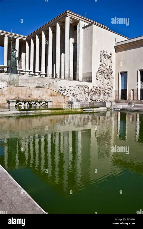 Musee d'Art moderne de la Ville de Paris, City Museum of Modern Art ...