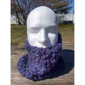 Hand Crafted Accessories Womens Cowl Loop Scarf Dickey Crochet