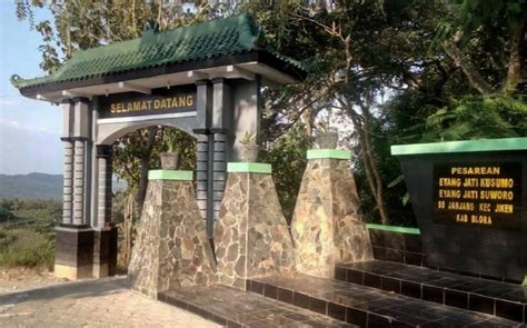 Rekomendasi Wisata Terbaru Religi Di Blora Jawa Tengah Simak