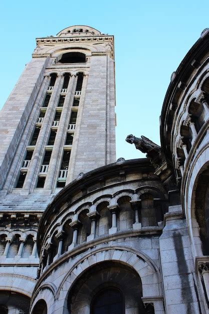 Premium Photo | The basilica of the sacred heart of paris