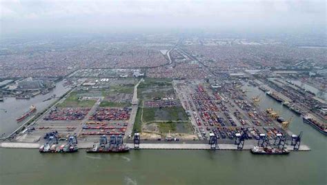 tanjung priok harbor jakarta