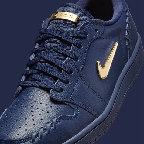 Air Jordan 1 Low Method Of Make Midnight Navy Fn5032 400