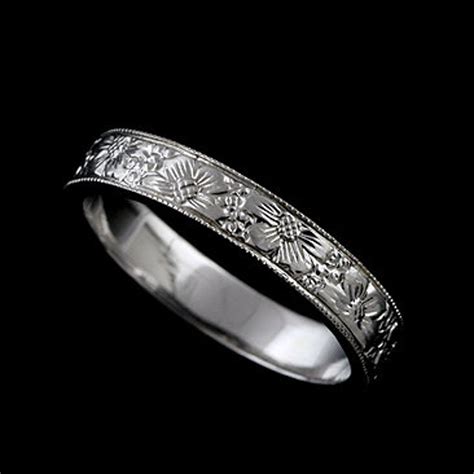 Flower Engraved Wedding Band Floral Wedding Ring Women's - Etsy