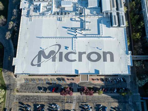 Micron Stock Pops On Strong Outlook Driven By Robust Ai Demand