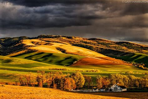 Solve Dark Clouds Avove The Blue Mountains Walla Walla Washington