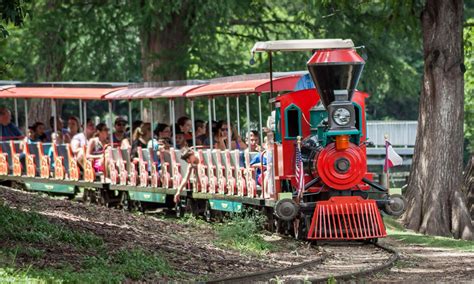 Landa Park - Camp Landa RV Resort