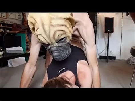 Un Chien Monte Sur Sa Ma Tresse Pour La Baiser Xvideos