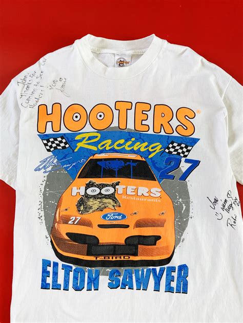 90s Elton Sawyer Hooters NASCAR T Shirt 5 Star Vintage