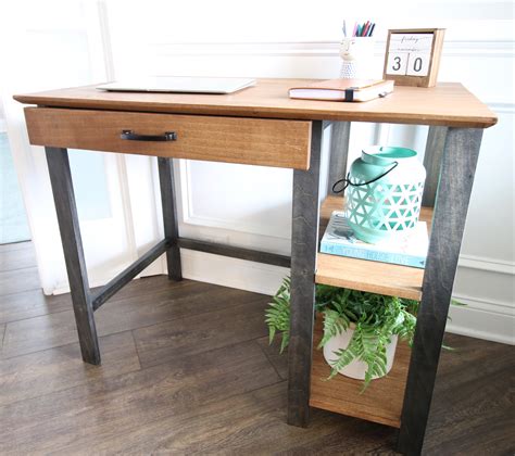 How To Build A Simple Diy Writing Desk Woodworking Plans