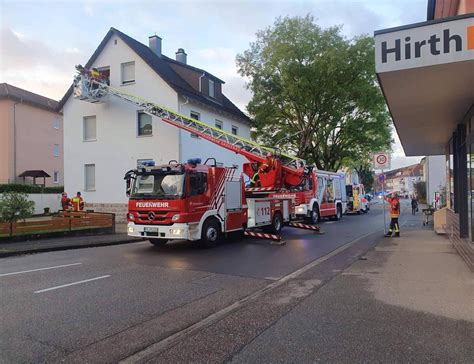 Freiwillige Feuerwehr Gaggenau Einsatz Hilflose Person In Wohnung