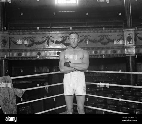 Well Known Boxer Charlie Smith Of Deptford 1 March 1929 Stock Photo