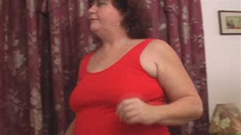 Fancy Gilf Girlfriend Roxi Mature BBW Roxi Rubs Down Nick With A Hand Job Finish 1st Half Wmv