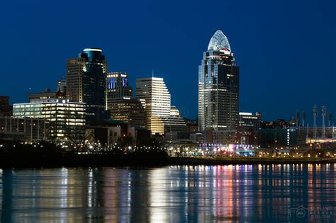 Downtown Cincinnati skyline at dusk