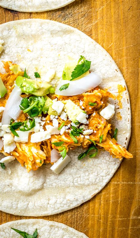 Chicken Tinga Tacos Are Everywhere Mexican Please