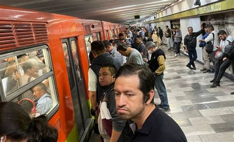 Persona se arroja a las vías del Metro Línea 3 Abanico Informativo