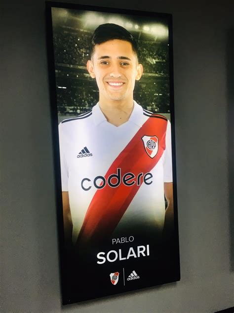 Video colocaron el nuevo escudo de River en el Monumental Olé ole