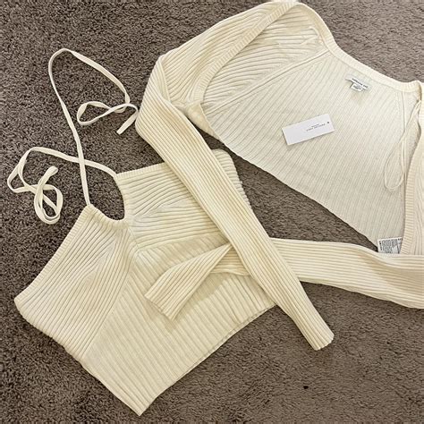 American Eagle Women S Cream And White Top Depop