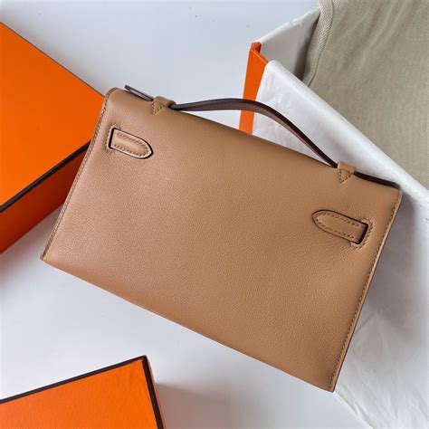 Hermes Kelly Pochette Swift M Chai Qatar Kuwait