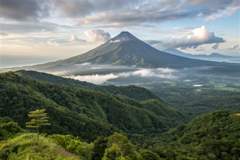 Proh Ben Celebrar Navidad Por Erupci N De Volc N En Filipinas