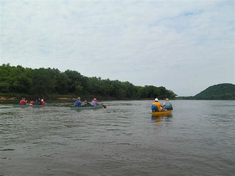 Wisconsin River camping bad etiquette on a sandbar