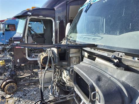 Kenworth T2000 Windshield Wiper Arm For Sale