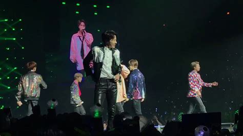 181003 FIRE BTS LOVE YOURSELF TOUR CHICAGO Day 2 YouTube