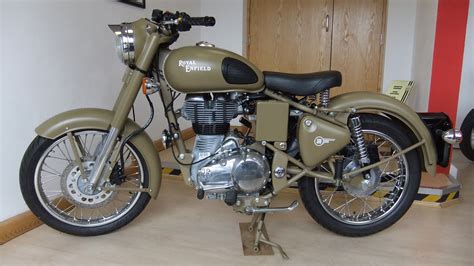 Royal Enfield Desert Storm 500 Royal Enfield Classic Desert Storm 500