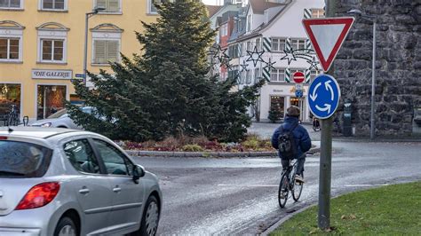 Schmale Radwege gefährliche Kreuzungen Mit welchen Problemen