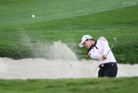 시즌 3승 최혜진 Klpga 투어 맥콜·용평리조트오픈 2라운드 1타 차 공동 2위 네이트 스포츠