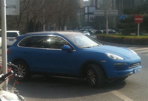 Porsche Cayenne is Baby Blue in China - CarNewsChina.com