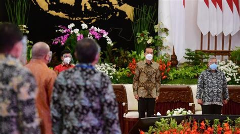 Presiden Jokowi Hadiri Puncak Peringatan Hari Pers Nasional 2021