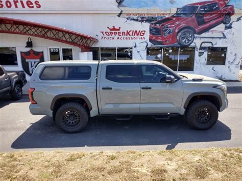 Gray Toyota Tundra With Leer Xr Topperking Topperking