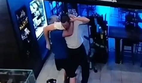 Watch Hero Customer Takes On Armed Robber At Starbucks Pj Media