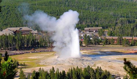 Current Weather Conditions at Yellowstone National Park