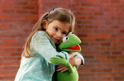 Video: Muppets Talk to Kids About Moms in 'Muppet Moments' - GeekDad