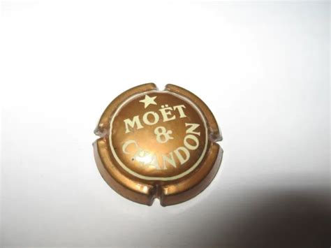 Capsule De Champagne Moet Et Chandon N Cuivre Et Cr Me Eur