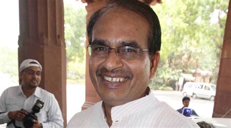 Shivraj Chauhan Slams Nakli Gandhi Says He Left Congress Rudderless